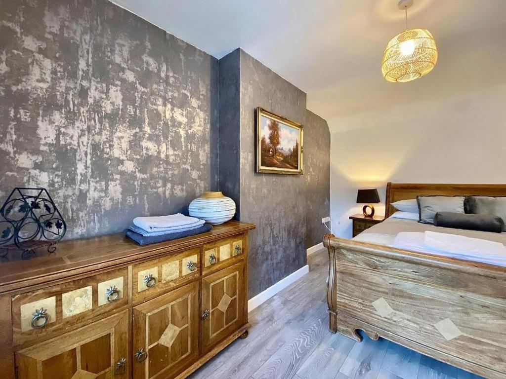 House 1905 - Self Catering Serviced Apartment Tidworth ภายนอก รูปภาพ
